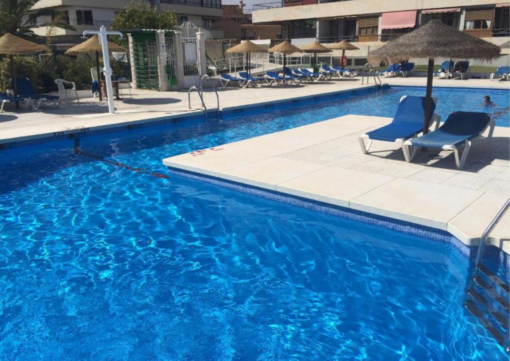 Апартаменты La Nogalera, Piscina, Playa Y Ocio Торремолинос Экстерьер фото